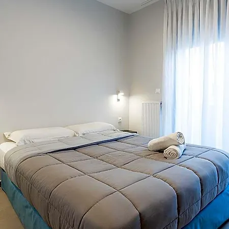 Cozy In Kalamaria, 4*